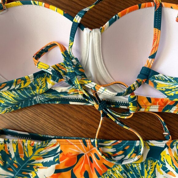 NWT Floral Bikini Two Piece Ruffle Sleeve High Waist Tummy Control Size Small - Picture 10 of 12